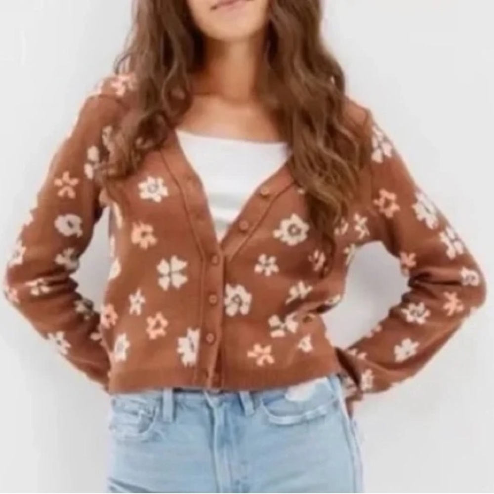 American Eagle Brown Floral Button-Front Women's Cardigan Sweater